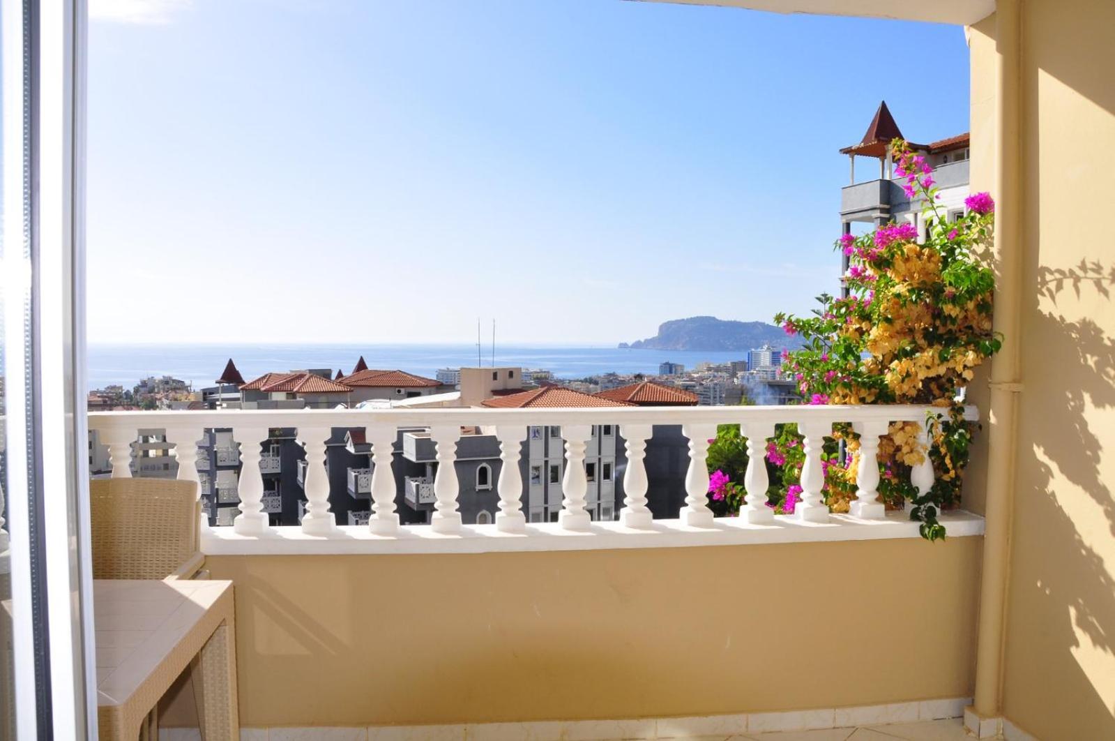 07 Group Hotel Аланя Екстериор снимка
