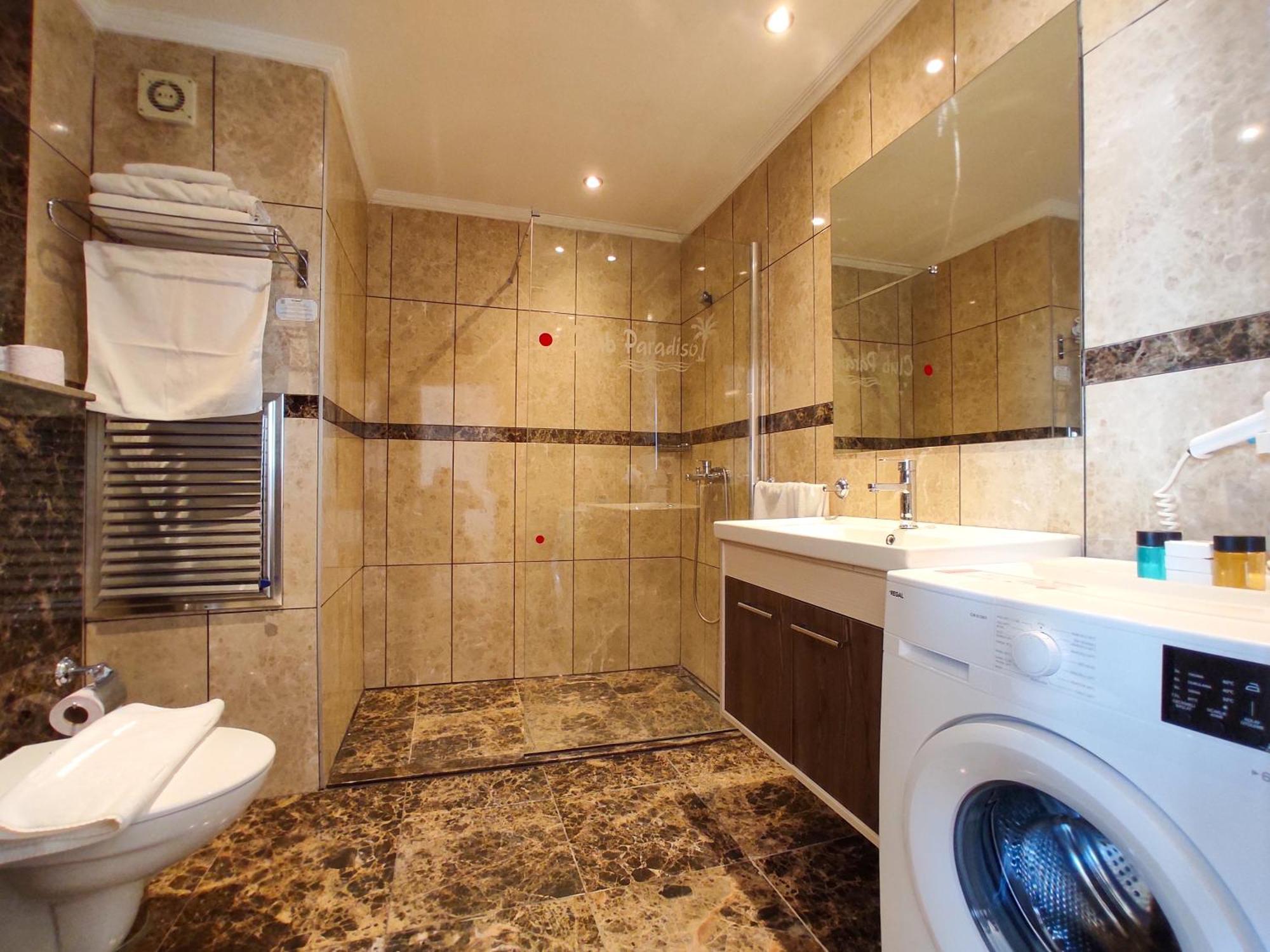 07 Group Hotel Аланя Стая снимка